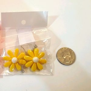 Yellow Daisy Dangle Drop Earrings